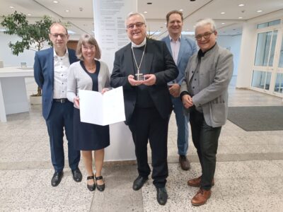 Bischof Wiesemann HPH Dei Gloriam-Preis