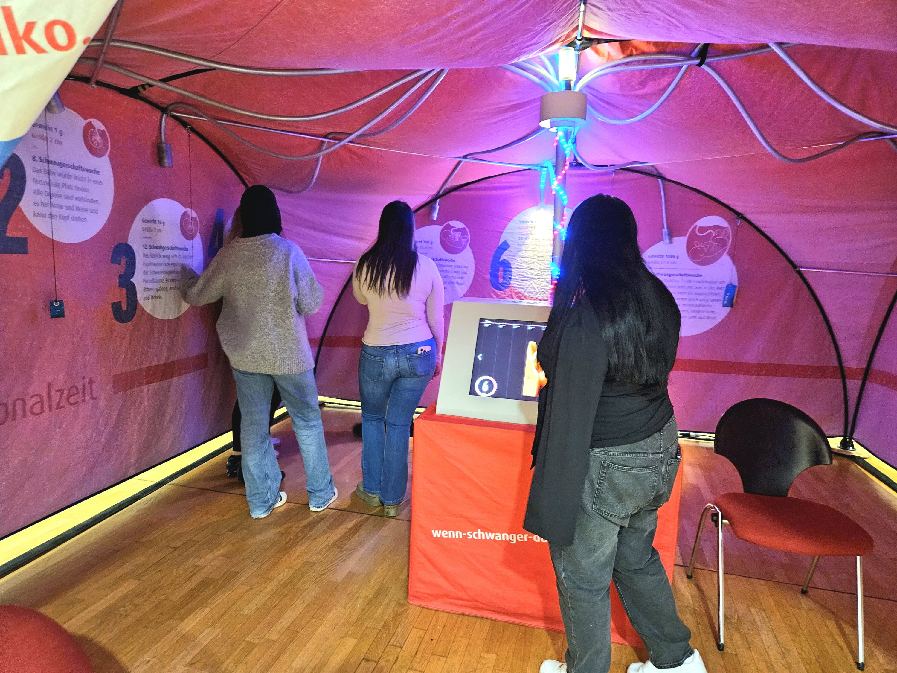 Ausstellung warnt vor Alkoholrisiken